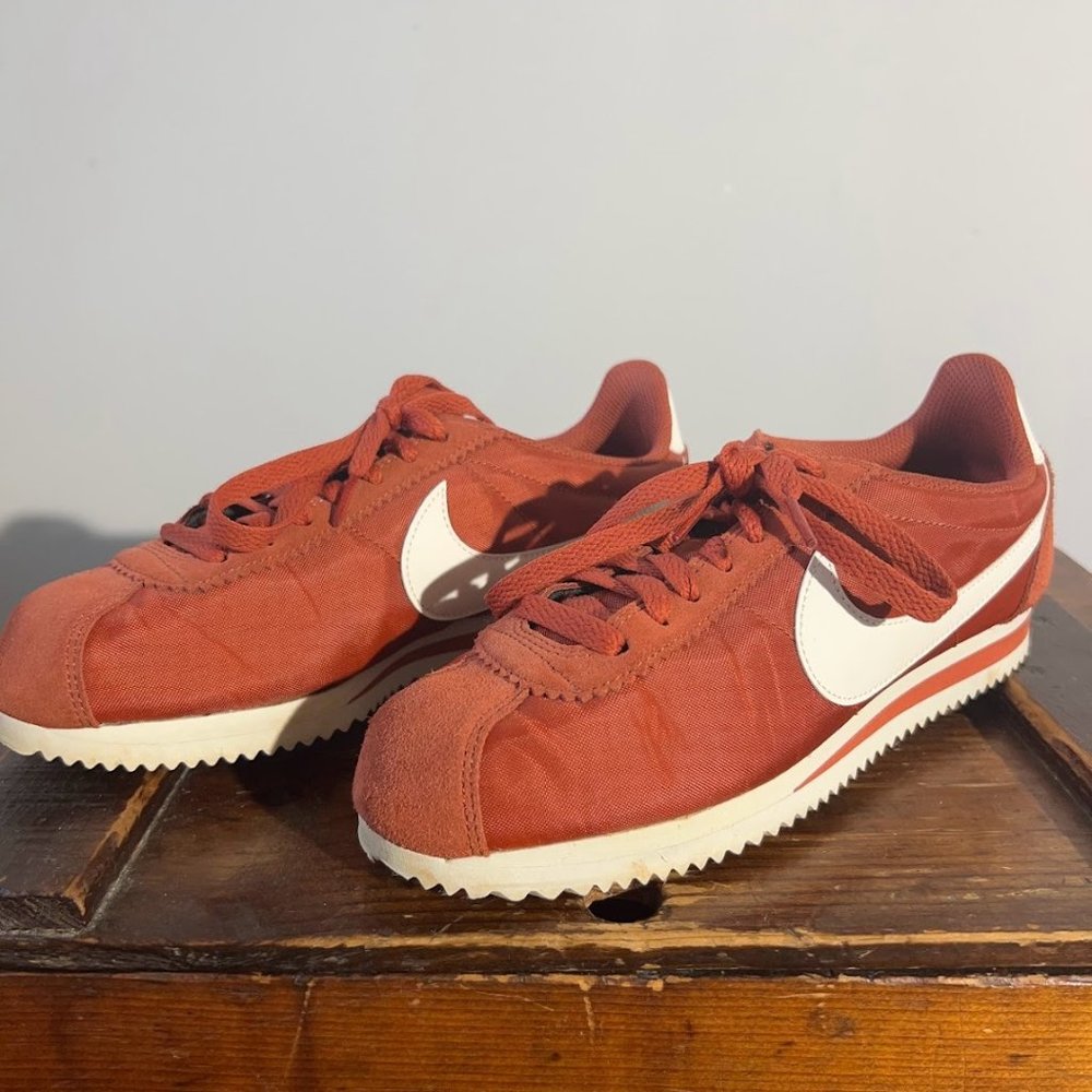 Nike Women's Classic Cortez Nylon Sneaker Firewood Orange Size 8